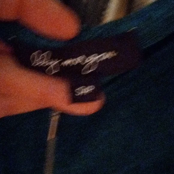 Shirt - Picture 6 of 6